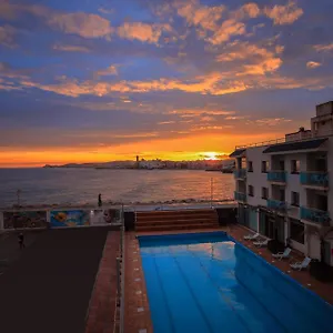 https://port-sitges-resort.catalonia-hotels.com